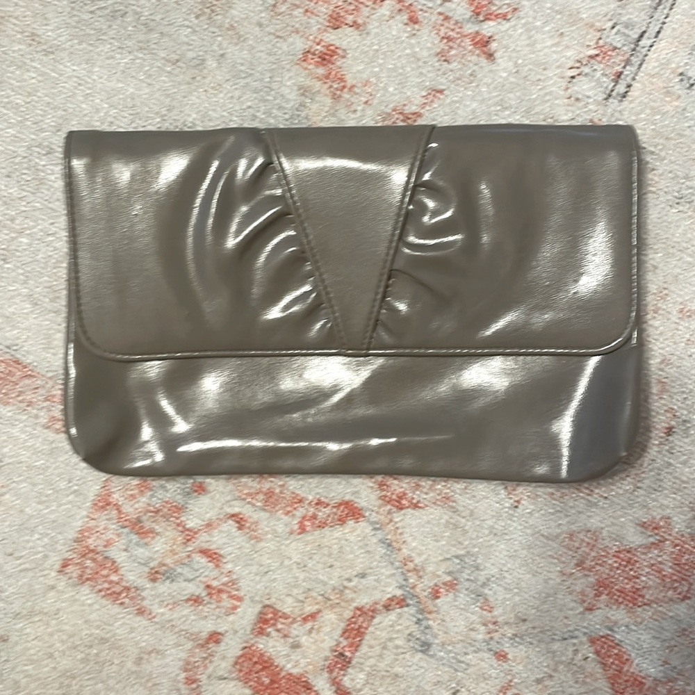 Vintage clutch